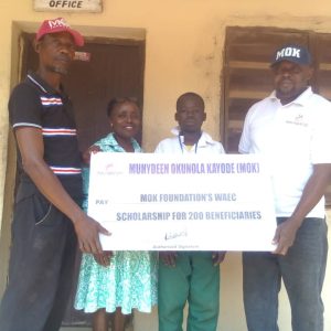 Oloyo-Ipo of Eggi-Oyoipo Appreciates MOK Foundation for WAEC Sponsorship