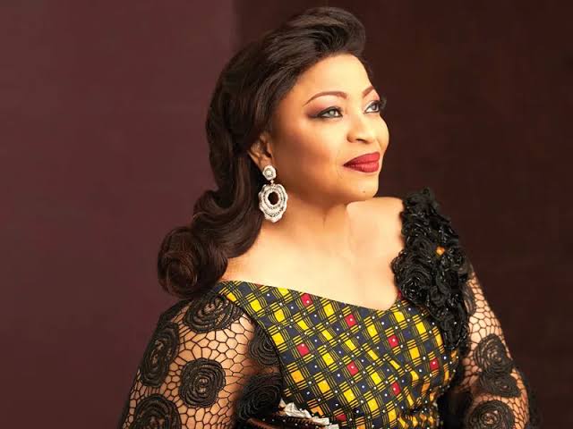 Female Nigerian Billionaire, Folorunsho Alakija Reportedly Goes Blind