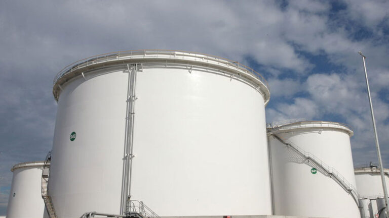 showcase-petroleum-storage-hero-2