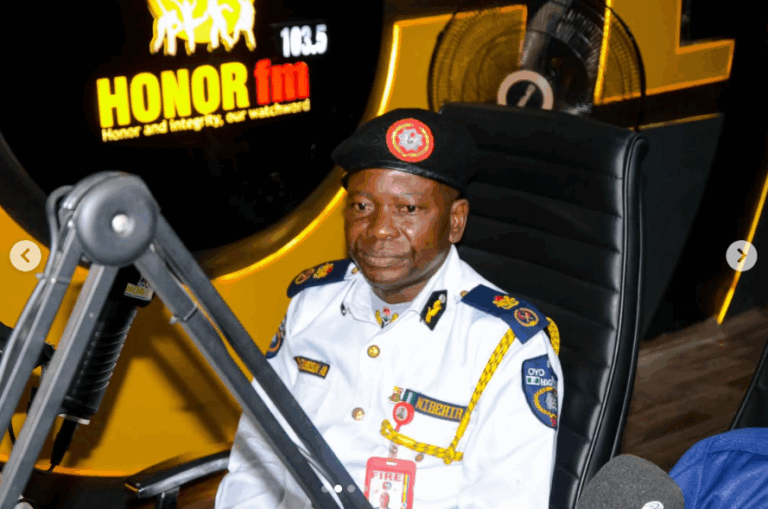 The-Chairman-of-the-state-Fire-Service-Maroof-Akinwande-768x509