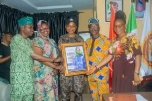 Amotekun Boss Woos Journalists, Promises Support for OSBC NUJ Press Week