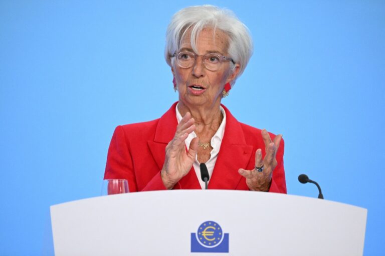 FILES-GERMANY-FRANCE-ECB-BANKING-EUROZONE
