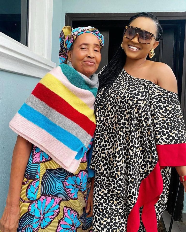 Nollywood Star Mercy Aigbe Mourns Mother’s Passing