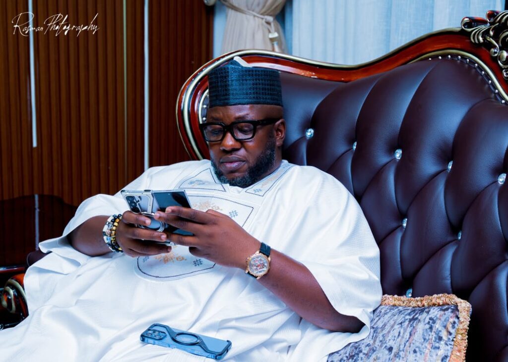 [VIDEO] Residents Laud Engr. Akeem Adediji as Solar Streetlights Illuminate Balogun Ward In Offa LG The solar-powered streetlight initiative championed by Engr. Akeem Ibrahim Adediji, FNSE, the Managing Director and Chief Executive Officer of Adediji Construction Nigeria Limited, has continued to expand, reaching more parts of Offa Local Government Area in Kwara State. In the latest phase of the project, eight new solar streetlights have been installed in Esunja (Jagun Idi Isin) Compound in Balogun Ward. This further strengthens Adediji’s commitment to community development and public safety. The installation adds to a growing list of illuminated locations, including the Halleluyah area, Imperial Event Center, Nawar-Ud-Deen Jummat Mosque, and Bahrul Ulum Al-Adabiy Al-Kamali Institute of Arabic and Islamic Studies. Residents of Balogun Ward have expressed appreciation for the gesture. The escribe it as timely and impactful. They added that the new solar lights have already improved security, eased night-time movement, and revitalized social and commercial activities in the area. Known for his consistent humanitarian gestures and grassroots empowerment programmes, Engr. Adediji reaffirmed that the solar project will continue until all major streets and public spaces in Kwara are adequately illuminated.