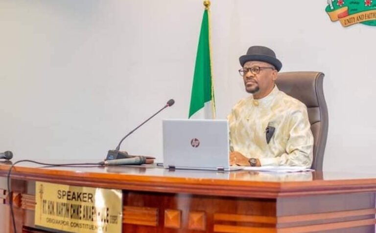 Rivers Assembly Speaker, 15 Lawmakers Defect to APC Amid Deepening Political Rift