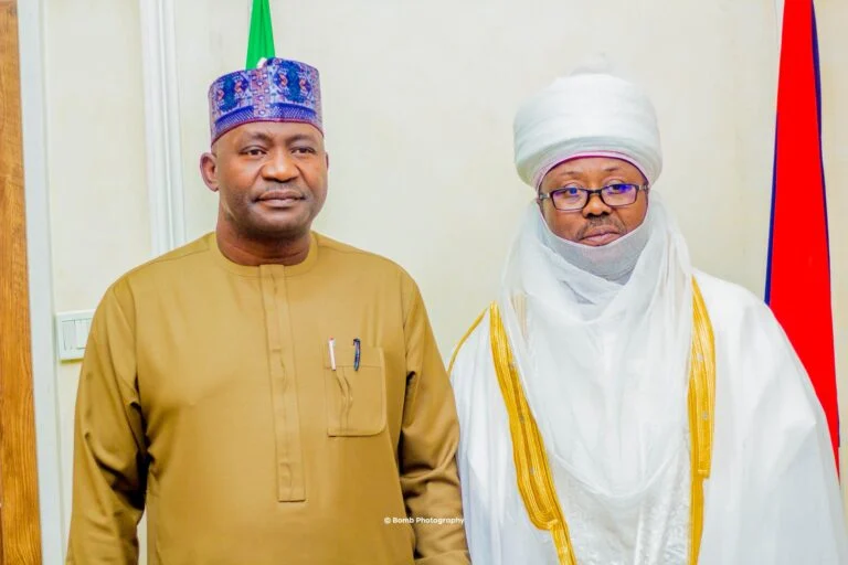 https://newsbulletin.com.ng/2026/01/emir-presses-for-permanent-military-base-in-kebbi-community/